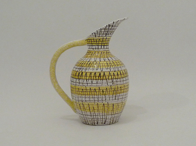 Nr. 1153
Eye catching fifties handled vase

White yellow base with black stripes around it

Signed Italy

Model 58/6

Good vintage condition, no damage

H 20 cm x W 16 cm

20 euro

[url=https://kosai.be/gallery/contact.php?referer=index.php][img]https://kosai.be/gallery/varia/buy.jpg[/img][/url]


[img]https://www.kosai.be/images/1153.jpg[/img]


[img]https://www.kosai.be/images/1153_03lr.jpg[/img]


[img]https://www.kosai.be/images/1153_08lr.jpg[/img]


[url=https://kosai.be/gallery/contact.php?referer=index.php][img]https://kosai.be/gallery/varia/buy.jpg[/img][/url]


[url=https://kosai.be/gallery/displayimage.php?pid=58]Back to top[/url]

Keywords: Others