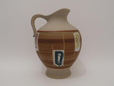 Nr. 1901
Belly shaped 50d 60s handled vase

Gray base with brown and a yellow, green glazed decor

[b]Bay Keramik Germany[/b]

Model 291-30

Good vintage condition, no damage

H 30 cm x W 25 cm

30 euro

[url=https://kosai.be/gallery/contact.php?referer=index.php][img]https://kosai.be/gallery/varia/buy.jpg[/img][/url]


[img]https://www.kosai.be/images/1901.jpg[/img]


[img]https://www.kosai.be/images/1901_4.jpg[/img]


[img]https://www.kosai.be/images/1901_5.jpg[/img]


[img]https://www.kosai.be/images/1901_7.jpg[/img]


[img]https://www.kosai.be/images/1901_8.jpg[/img]


[img]https://www.kosai.be/images/1901_9lr.jpg[/img]


[url=https://kosai.be/gallery/contact.php?referer=index.php][img]https://kosai.be/gallery/varia/buy.jpg[/img][/url]


[url=https://kosai.be/gallery/displayimage.php?pid=94]Back to top[/url]
Keywords: Bay Keramik