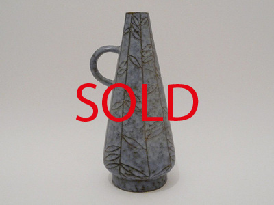 Nr. 1502
Mid sized 50s handled vase

Soft blue mottled glaze with a abstract leaf decor, yellow inside glaze

[b]Georg Schmider (Zell Keramik)[/b]

Model 4404, decor Lapis

Good vintage condition, no damage

H 23,5 cm x W 11,5 cm

30 euro

[url=https://kosai.be/gallery/contact.php?referer=index.php][img]https://kosai.be/gallery/varia/buy.jpg[/img][/url]


[img]https://www.kosai.be/images/1502.jpg[/img]


[img]https://www.kosai.be/images/1502_3lr.jpg[/img]


[img]https://www.kosai.be/images/1502_4lr.jpg[/img]


[img]https://www.kosai.be/images/1502_5lr.jpg[/img]


[img]https://www.kosai.be/images/1502_6lr.jpg[/img]


[url=https://kosai.be/gallery/contact.php?referer=index.php][img]https://kosai.be/gallery/varia/buy.jpg[/img][/url]


[url=https://kosai.be/gallery/displayimage.php?pid=76]Back to top[/url]
Keywords: Others