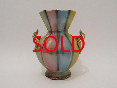Nr. 1768
Nice fifties sixties earvase

Multicolored glaze with gold decorated lines

[b]Sicas Italy[/b]

Model 521

Good vintage condition, no damage

H 23 cm x W 19 cm

30 euro

[url=https://kosai.be/gallery/contact.php?referer=index.php][img]https://kosai.be/gallery/varia/buy.jpg[/img][/url]


[img]https://www.kosai.be/images/1768.jpg[/img]


[img]https://www.kosai.be/images/1768_4.jpg[/img]


[img]https://www.kosai.be/images/1768_6.jpg[/img]


[img]https://www.kosai.be/images/1768_8.jpg[/img]


[img]https://www.kosai.be/images/1768_9.jpg[/img]


[url=https://kosai.be/gallery/contact.php?referer=index.php][img]https://kosai.be/gallery/varia/buy.jpg[/img][/url]


[url=https://kosai.be/gallery/displayimage.php?pid=87]Back to top[/url]
Keywords: Others