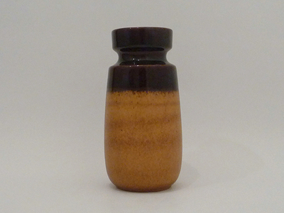 Nr. 1008
Mid sized seventies vase

Brown glazed with a lighter brown soft cratered lava surface

[b]Scheurich W-Germany[/b]

Model 242-22

1 paintchip on the top edge

H 22 cm x W 12 cm

10 euro

[url=https://kosai.be/gallery/contact.php?referer=index.php][img]https://kosai.be/gallery/varia/buy.jpg[/img][/url]


[img]https://www.kosai.be/images/1008.jpg[/img]


[img]https://www.kosai.be/images/1008_4lr.jpg[/img]


[img]https://www.kosai.be/images/1008_5lr.jpg[/img]


[img]https://www.kosai.be/images/1008_6lr.jpg[/img]


[img]https://www.kosai.be/images/1008_2lr.jpg[/img]


[url=https://kosai.be/gallery/contact.php?referer=index.php][img]https://kosai.be/gallery/varia/buy.jpg[/img][/url]


[url=https://kosai.be/gallery/displayimage.php?pid=49]Back to top[/url]
Keywords: Scheurich