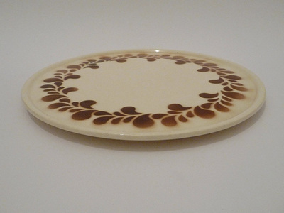 Nr. 0855
Large kitchen cake plate with a dark brown airbrush decor

Marked DDR Germany

Model 47

Good vintage condition, no damage

H 1,6 cm x W 30 cm

20 euro

[url=https://kosai.be/gallery/contact.php?referer=index.php][img]https://kosai.be/gallery/varia/buy.jpg[/img][/url]


[img]https://www.kosai.be/images/0855.jpg[/img]


[img]https://www.kosai.be/images/0855_4lr.jpg[/img]


[img]https://www.kosai.be/images/0855_5lr.jpg[/img]


[img]https://www.kosai.be/images/0855_6lr.jpg[/img]


[url=https://kosai.be/gallery/contact.php?referer=index.php][img]https://kosai.be/gallery/varia/buy.jpg[/img][/url]


[url=https://kosai.be/gallery/displayimage.php?pid=40]Back to top[/url]
Keywords: Others
