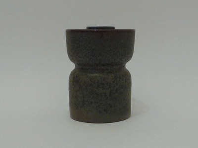 Nr. 1218
Handmade candleholder with a blue gray clouded decor

Studio pottery [b]Perignem[/b] (Rogier Van Der Weghe)

Good vintage condition, no damage

H 12,5 cm x W 9,5 cm

35 euro

[url=https://kosai.be/gallery/contact.php?referer=index.php][img]https://kosai.be/gallery/varia/buy.jpg[/img][/url]


[img]https://www.kosai.be/images/1218.jpg[/img]


[img]https://www.kosai.be/images/1218_4lr.jpg[/img]


[img]https://www.kosai.be/images/1218_5lr.jpg[/img]


[img]https://www.kosai.be/images/1218_6lr.jpg[/img]


[img]https://www.kosai.be/images/1218_7lr.jpg[/img]


[url=https://kosai.be/gallery/contact.php?referer=index.php][img]https://kosai.be/gallery/varia/buy.jpg[/img][/url]


[url=https://kosai.be/gallery/displayimage.php?pid=62]Back to top[/url]
Keywords: Perignem